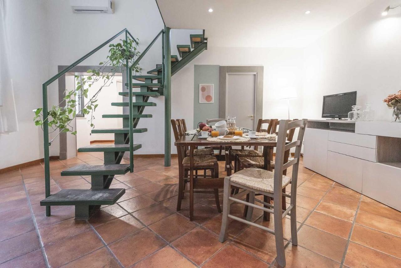 Terzo Campanello - Terrazza Nel Centro Storico Apartman Lecce Kültér fotó
