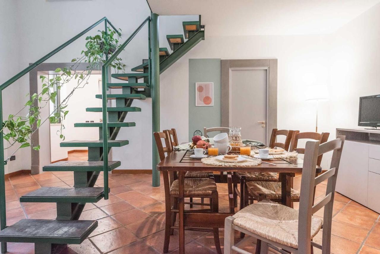 Terzo Campanello - Terrazza Nel Centro Storico Apartman Lecce Kültér fotó