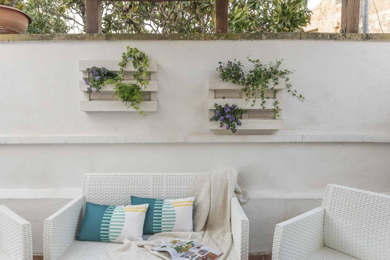 Terzo Campanello - Terrazza Nel Centro Storico Apartman Lecce Kültér fotó
